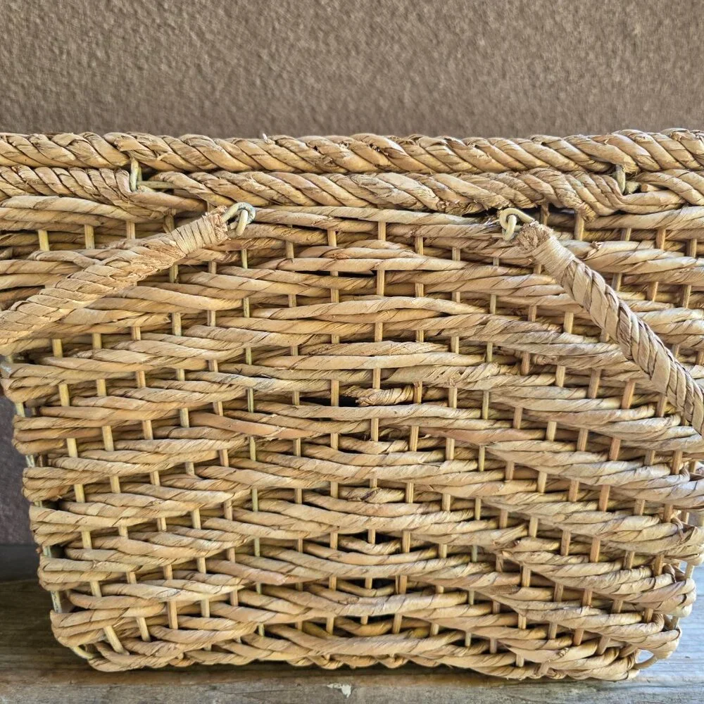 Picnic Basket Crate & Barrel New Vintage Never Used